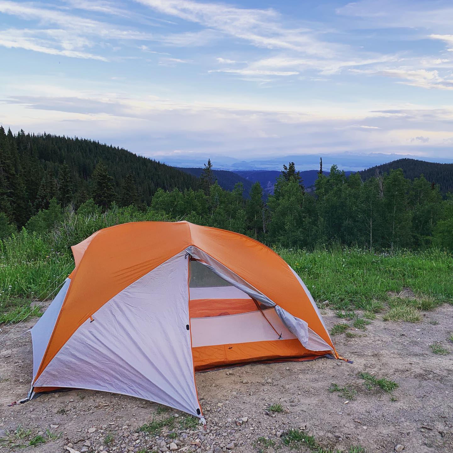Not sponsored, but happy to rave about the @bigagnes_ Copper Spur UL 2. Freaking love this tent; best one I’ve ever owned.