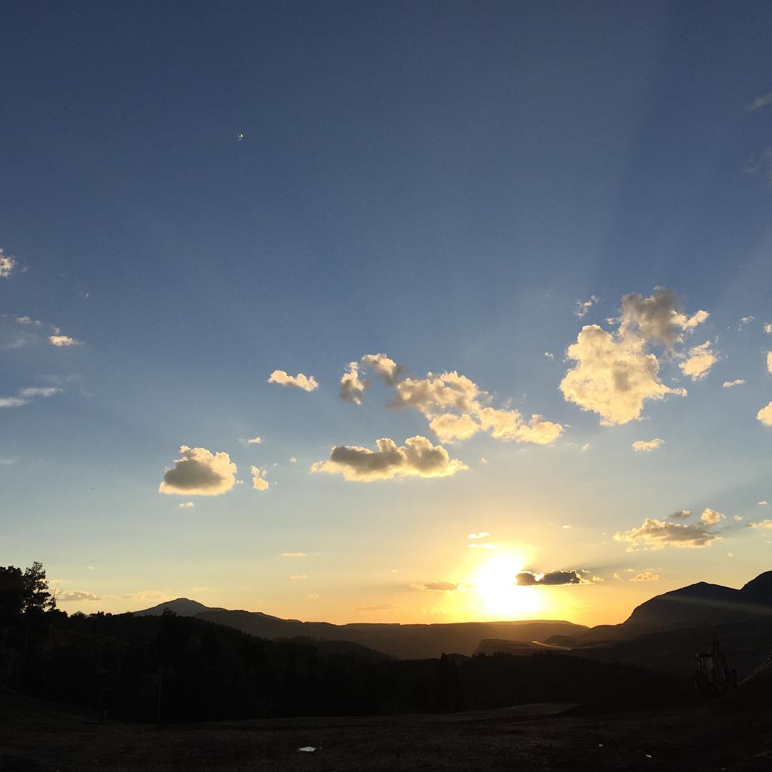 Ridiculous sunset. #nofilter #colorado #telluride