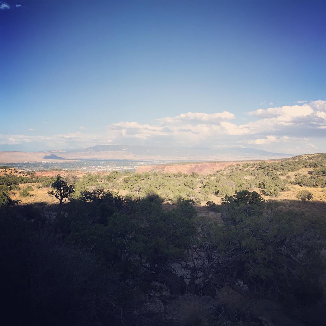 View from tonight’s campsite. #colorado #nationalmonument #coloradonationalmonument