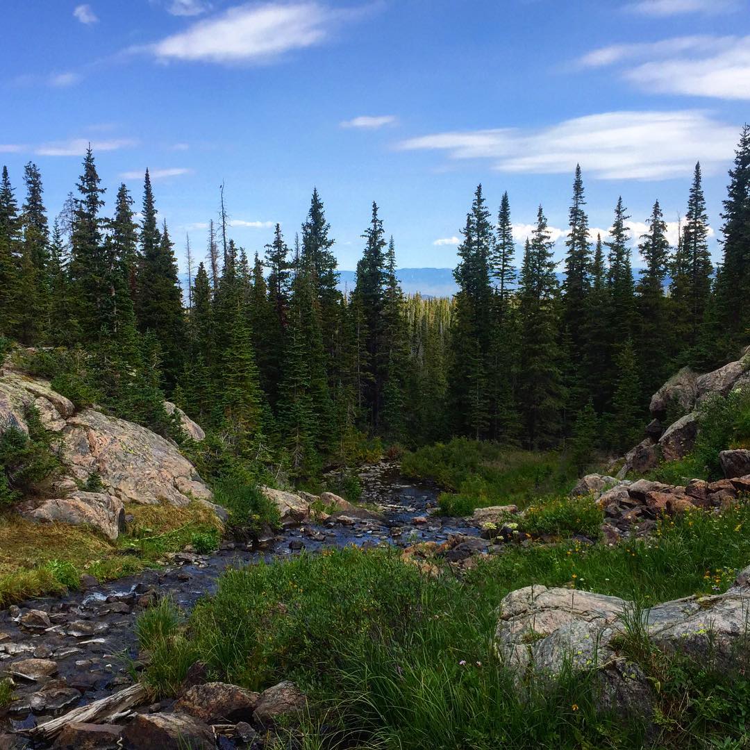 Feeding from lake to lake. #creek #river #lake #alpinelake #colorado