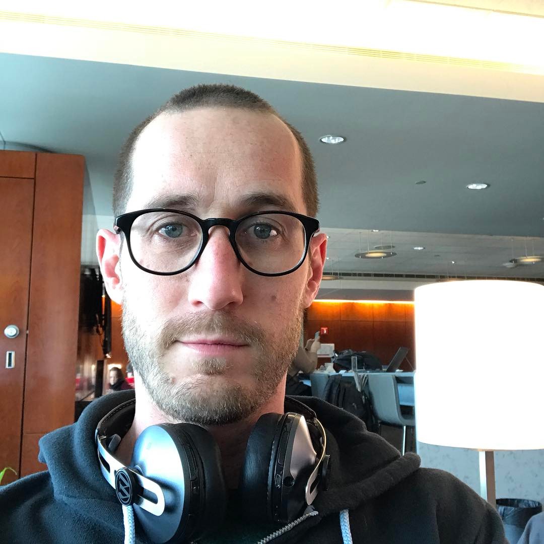 Breakfast at the United Club, on a layover in my own home airport.