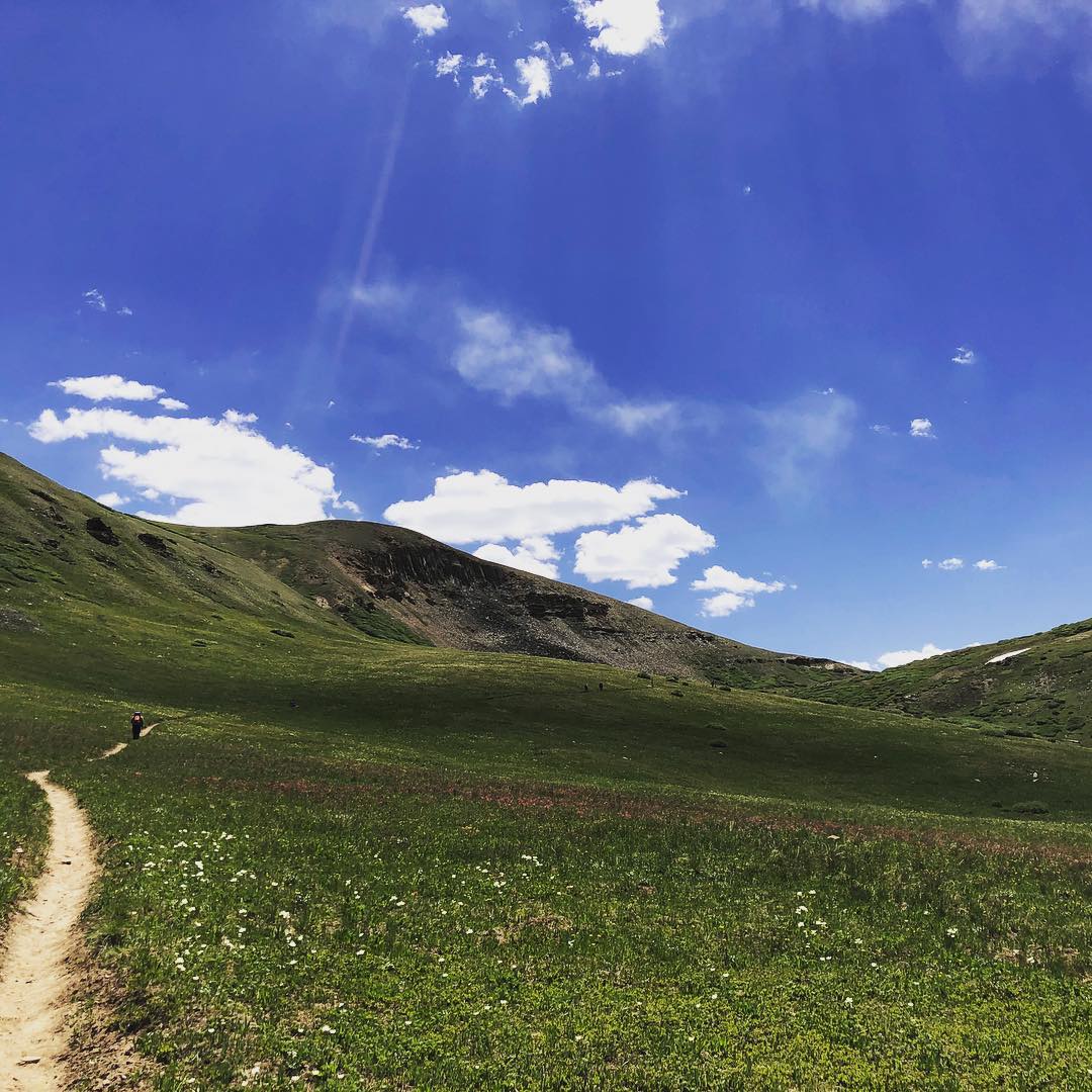 Stumbled into a Windows 95 wallpaper. I’m OK with that. #fjallravenclassicusa