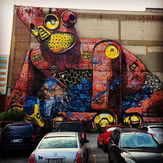 Giant robot